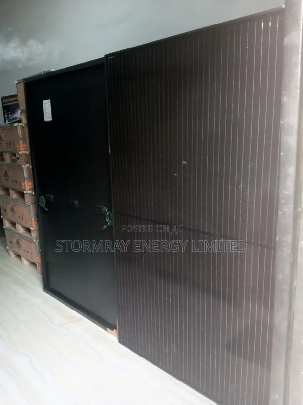550W Longi Black Frame Solar Panels - 1