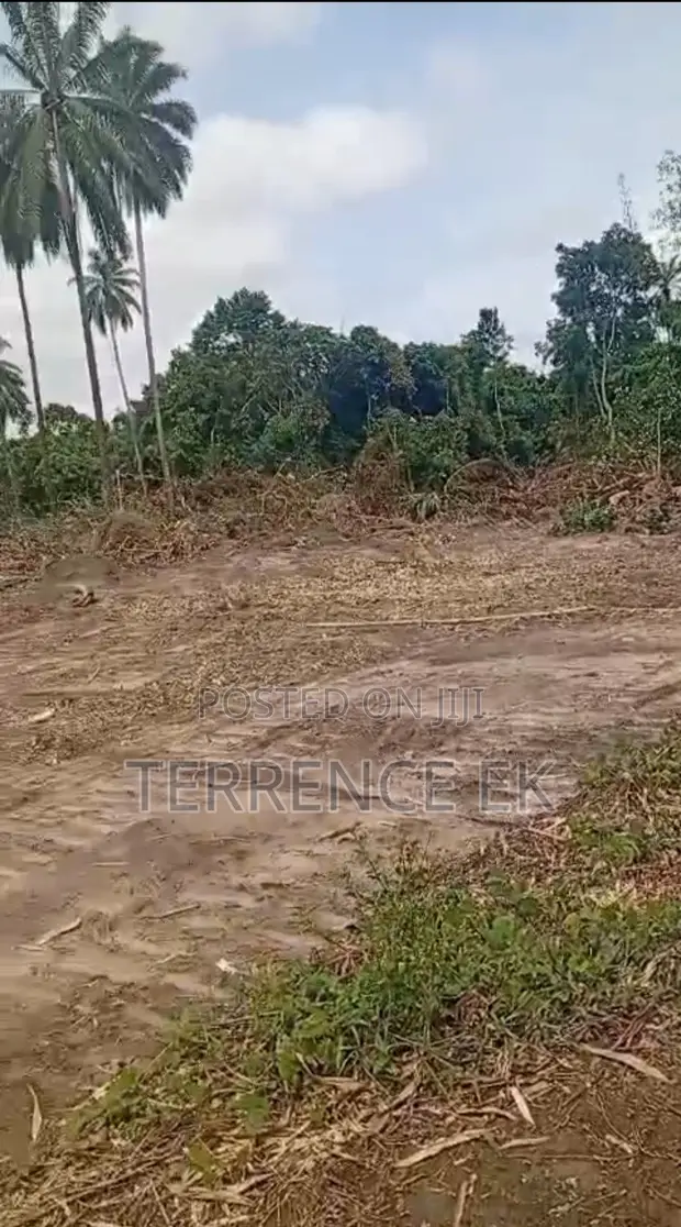 Land for Sale - Effurun Sapele Road - 1