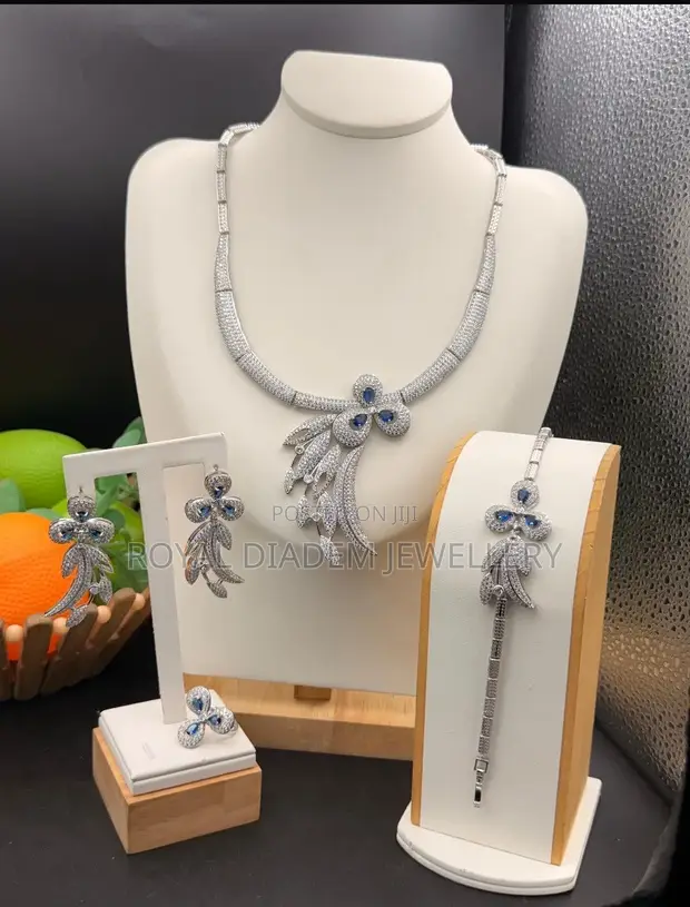 Swarovski 4-Piece Jewelry Set - 1
