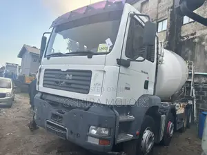 2015 MAN Diesel Mixer Truck