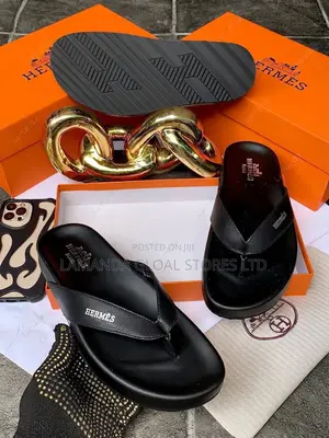 Hermès Black Leather Thong Sandals - Men's Size 45