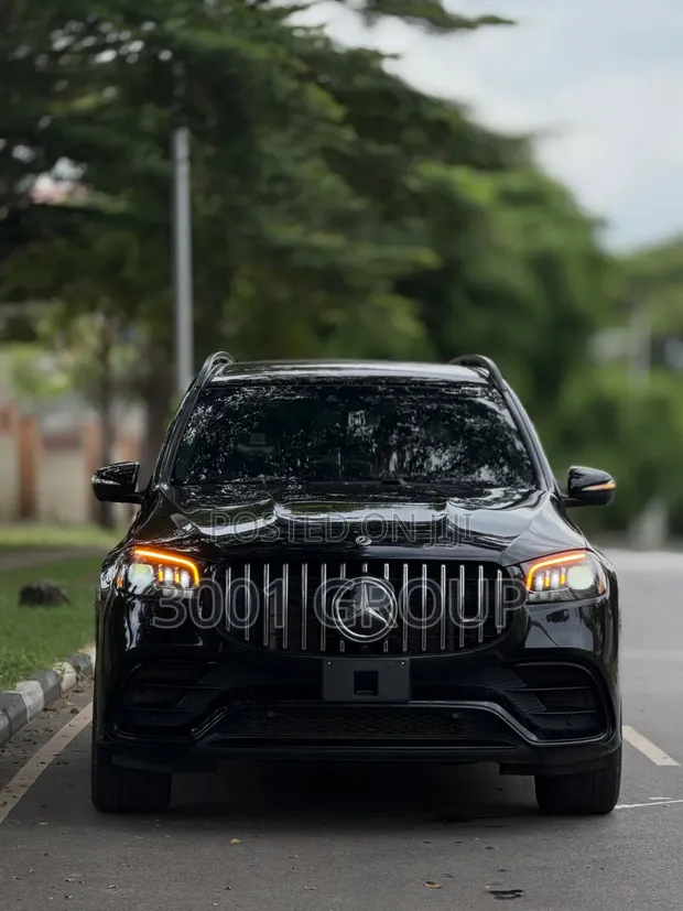 2023 Mercedes-Benz GLS 63 AMG - 1