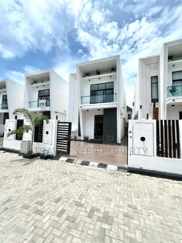 4 Bedroom Duplex with BQ in Orchid Roads, Lekki - 1
