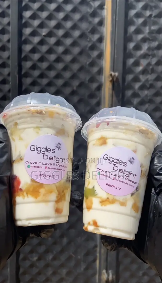 Giggles Fruity Parfait - 1