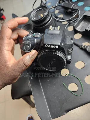 Canon EOS 250D with 50mm Lens