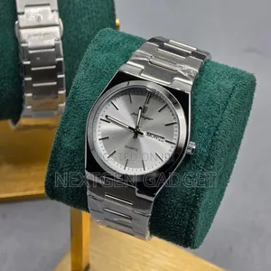 Poedagar Men's Stainless Steel Analog Watch