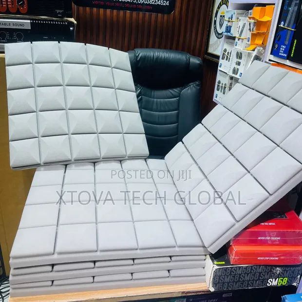 Studio Acoustic Foam Panel - Pyramid Sound Absorbing Foam - 1