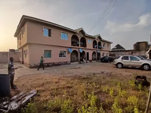 4 Bedroom Block of Flats for Sale a Alakuko