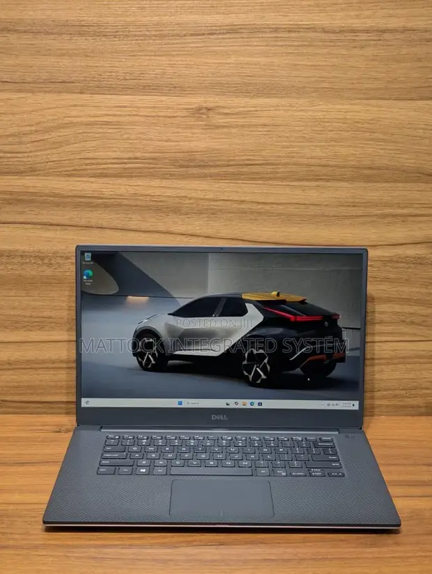 Dell Precision 15 5540 Laptop - i7, 32GB RAM, 1TB SSD - 1