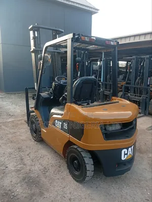 2.5 Ton Caterpillar Forklift