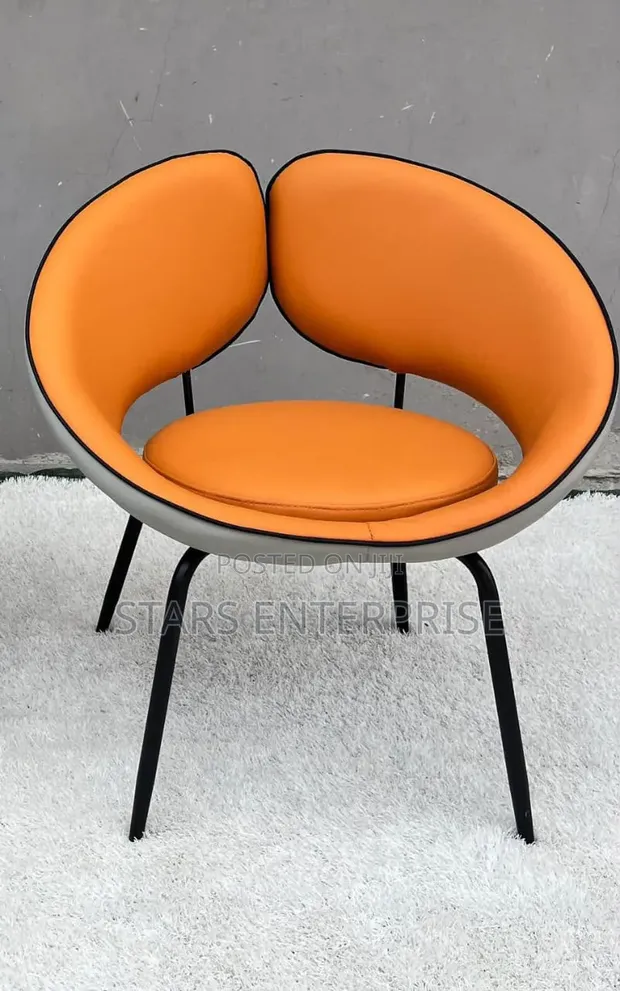 Modern Accent Chair / Visitors Chair - 1