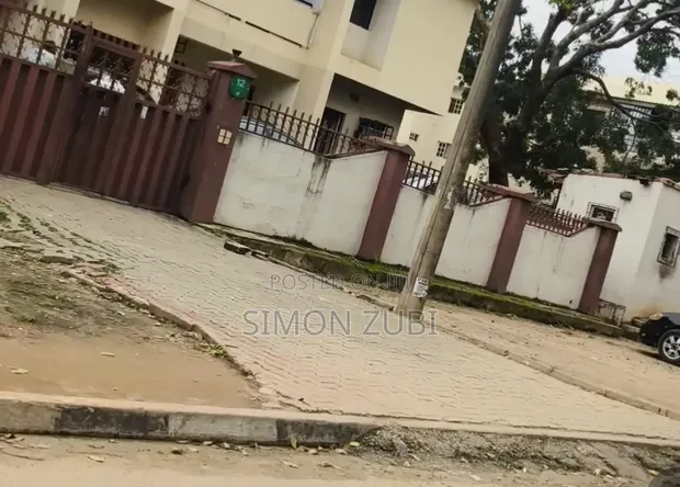 4-Bedroom Block of Flats for Sale in Wuse Zone 6 - 1