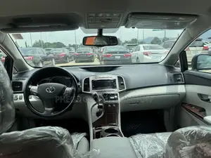 Toyota Venza XLE 2012 Black