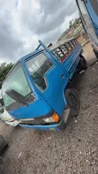 Mitsubishi Canter Mini Truck - 1