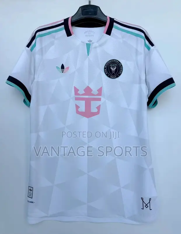 Inter Miami CF 2026/27 Gaskiyar Jallabiya ta Uku - 1