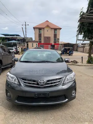2012 Toyota Corolla Gray