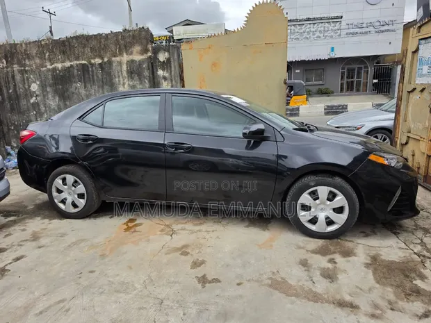 2018 Toyota Corolla - Babu Hatsari, Saya da Tuki - 1