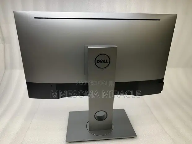 Dell UltraSharp U2715H 27-Inch IPS Monitor - 1