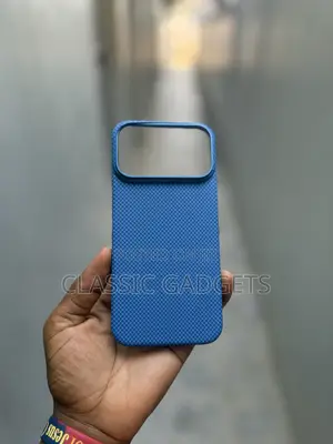Ultra Slim Kevlar Carbon Fiber Magnetic Case for iPhone 18 Pro Max/18 Pro