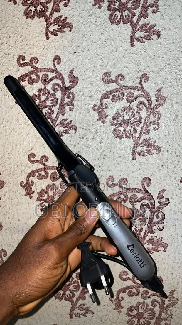 Brand New Supermax Hair Curler - 1
