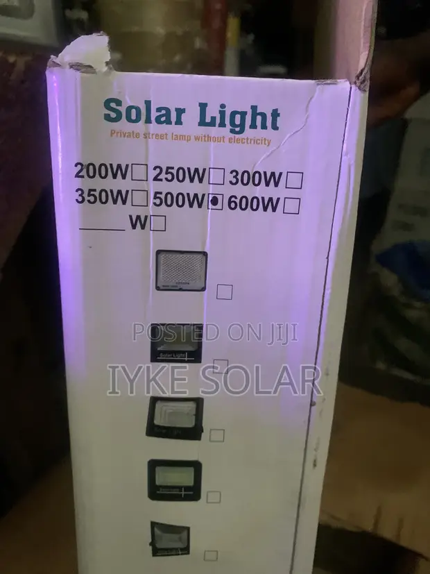 500W Solar Flood Light - Brand New - 1