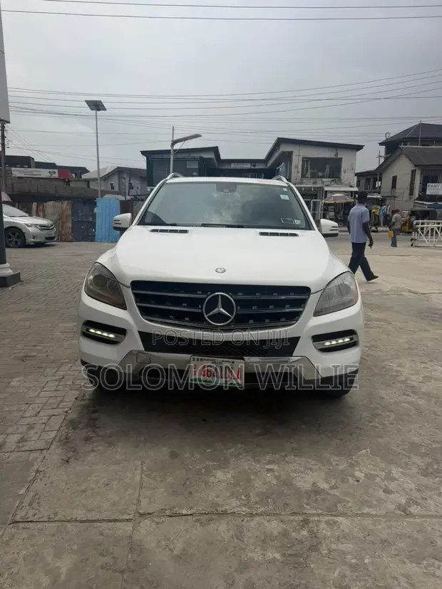 2014 Mercedes-Benz ML350 4dr SUV White - 1