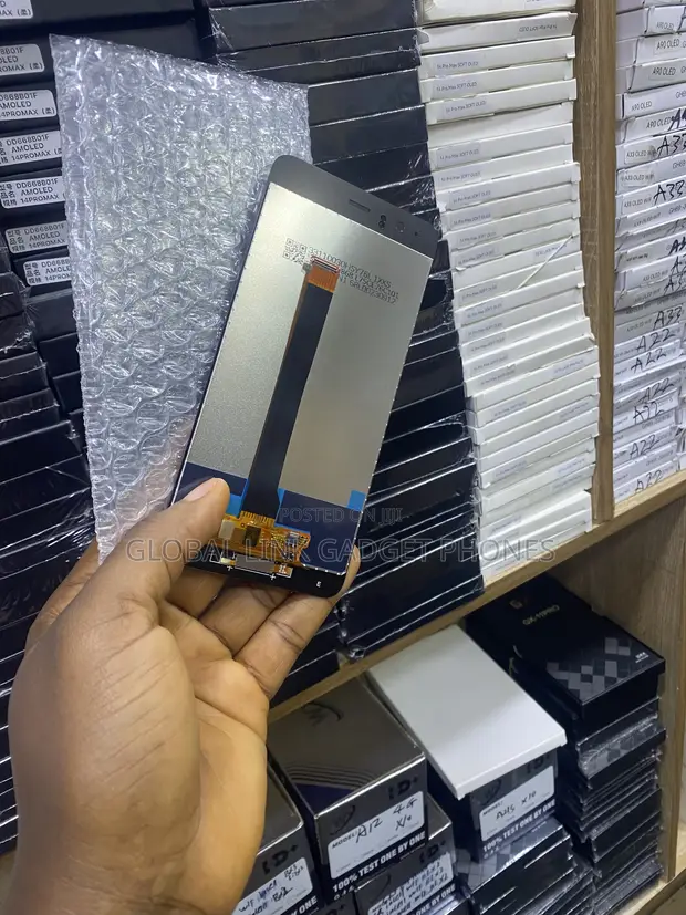 Huawei P40 Lite Screen Replacement - 1