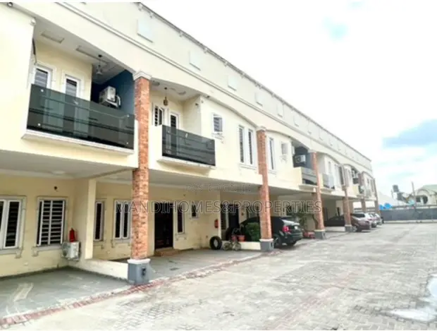 4 Bedroom Townhouse/Terrace in Ajah for Sale - 1