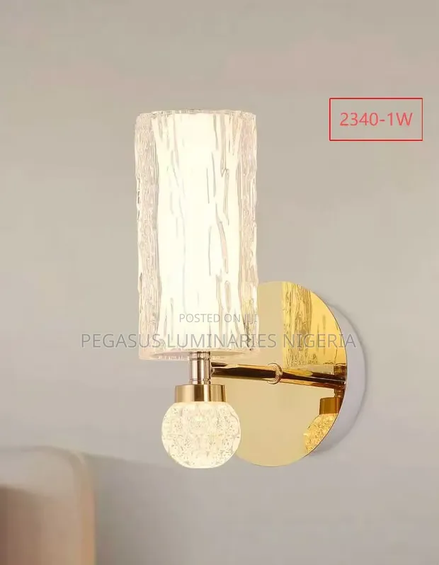 Gold LED Wall Lamp - 1
