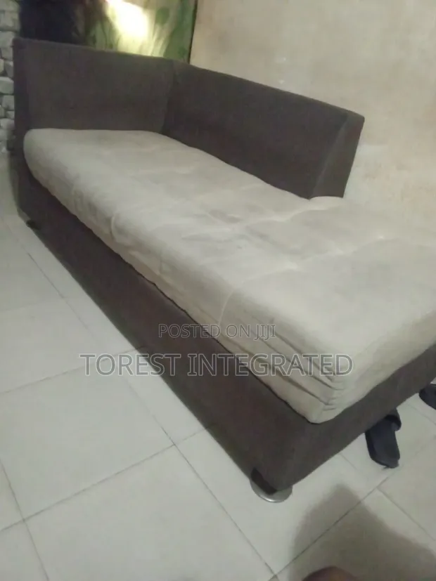 L-Shape Sofa Mai Kyau da Amfani - 1