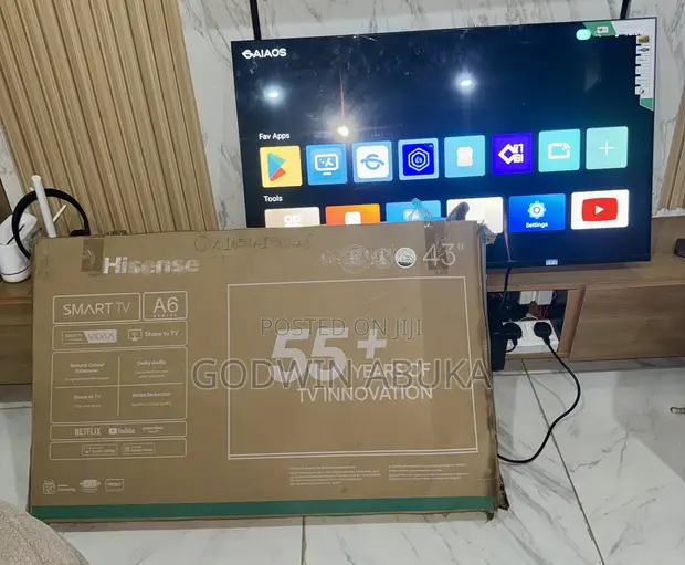 Hisense 43" Smart TV - 1