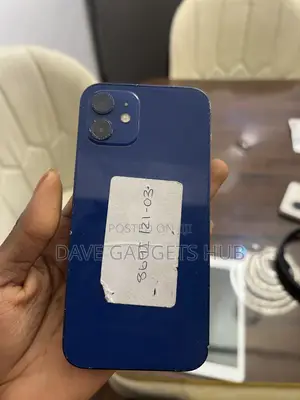 Apple iPhone 12 64GB Blue