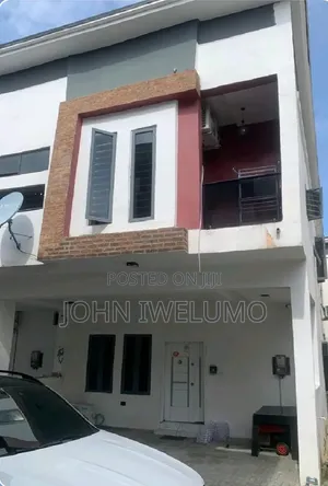 Gidan Terrace 3 Bedroom da BQ a Spring Garden Phase, VGC/Ajah