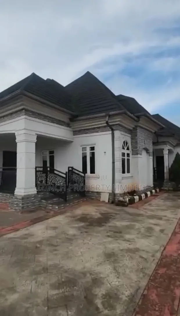 4 Bedroom Bungalow for Sale in Benin City - 1
