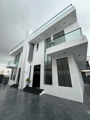 Sabon Ginin 5-Bedroom Duplex Mai Cikakken kayan daki a Lekki Phase 2
