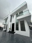 Sabon Ginin 5-Bedroom Duplex Mai Cikakken kayan daki a Lekki Phase 2 - 2