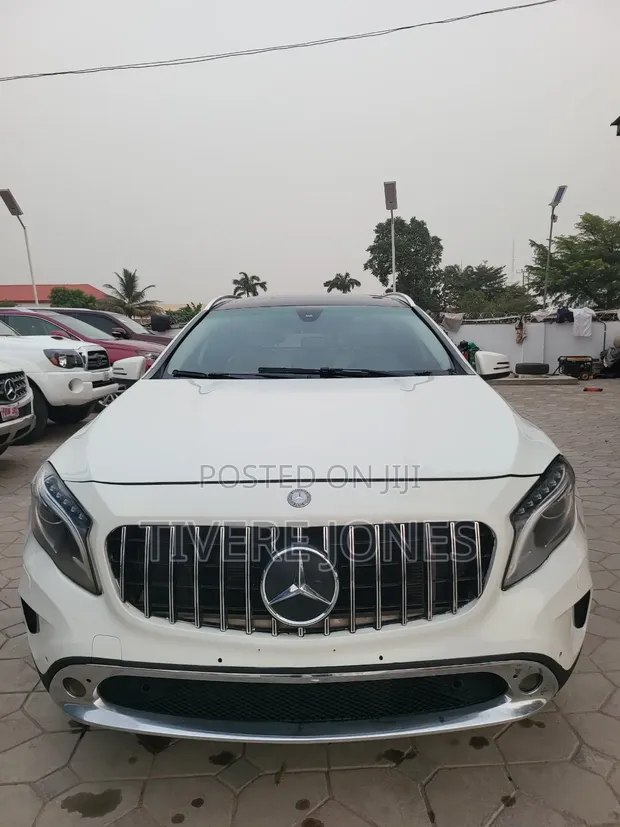 Mercedes-Benz GLA-Class 2016 White - 1