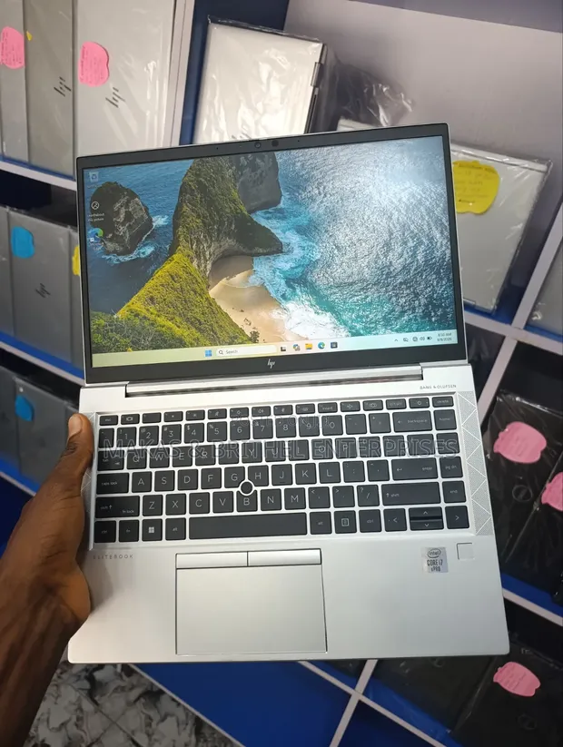 HP EliteBook 840 G7 Laptop - 16GB RAM, Intel Core i7, 256GB SSD - 1