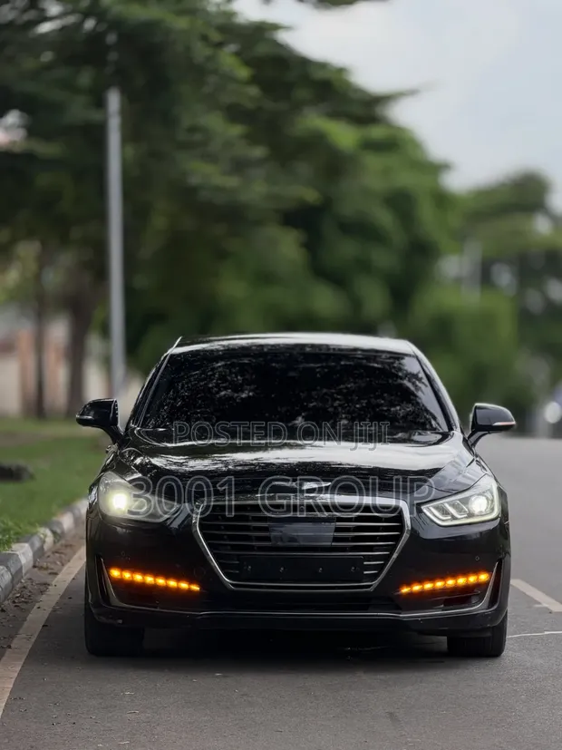 Genesis G90 2016 Black - 1