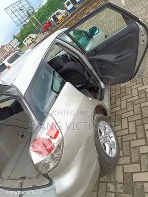 2005 Toyota Matrix Hatchback AWD