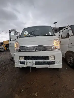 Suzuki Every Wagon 2015 White