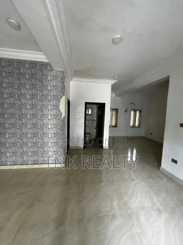 2 Bedroom Apartment for Rent in Jahi, Abuja - 1