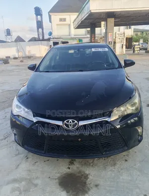 Toyota Camry Sport 2017 Black