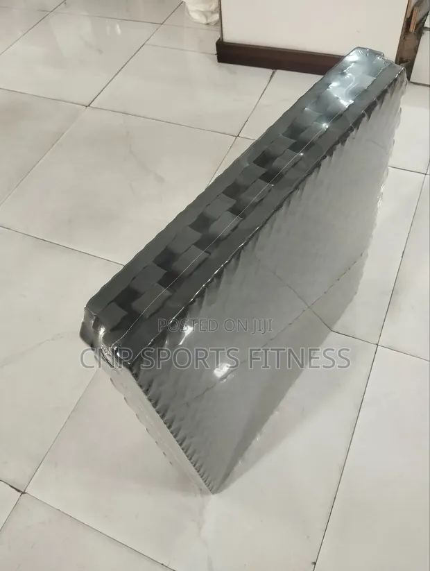 Ingantacciyar Gym Mat Mai Haɗawa 20mm Girma - 1
