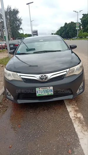 Toyota Camry LE 2014 Black