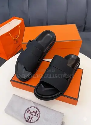 Hermes Top Closure Slippers - Black Leather