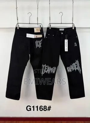 Graphic Black Baggy Jeans