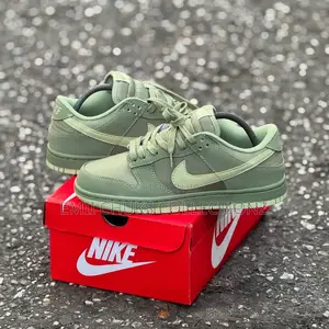 Nike SB Low Dunk (All Green)