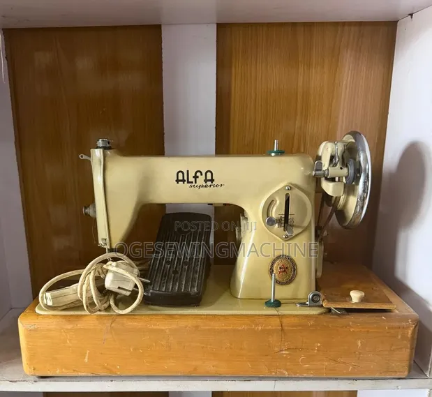 Alfa Straight Sewing Machine - German Tokunbo - 1