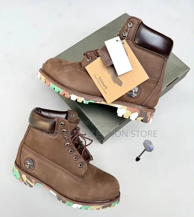 Manyan Timberland-Style Takalma & Sneakers - 1